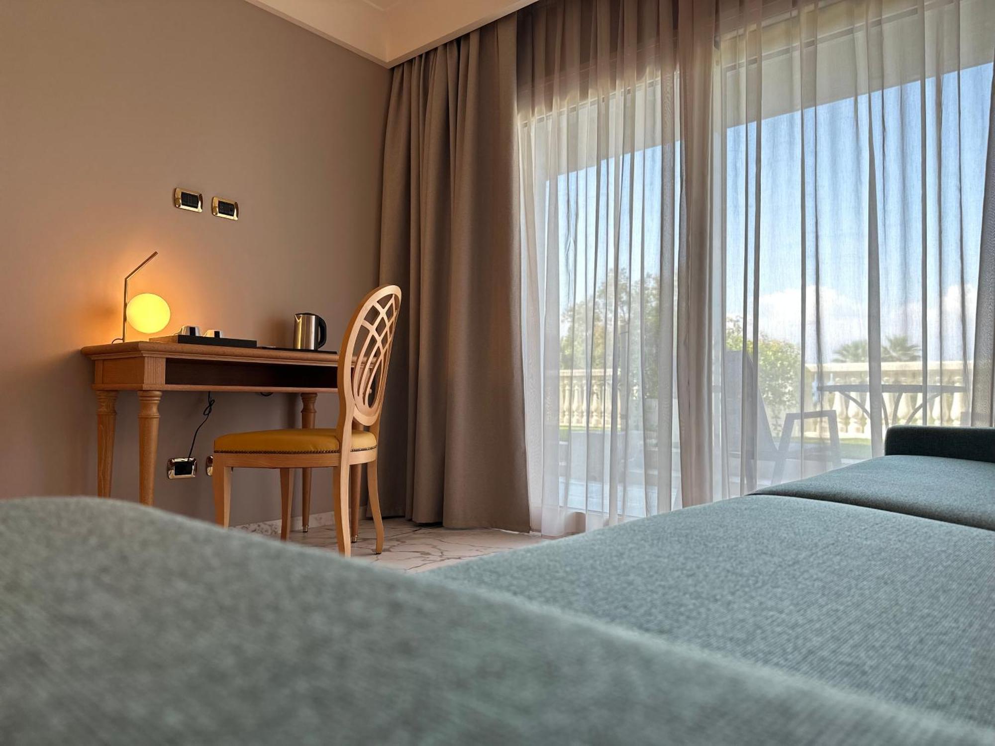 Palace Hotel Desenzano Desenzano del Garda Exteriér fotografie